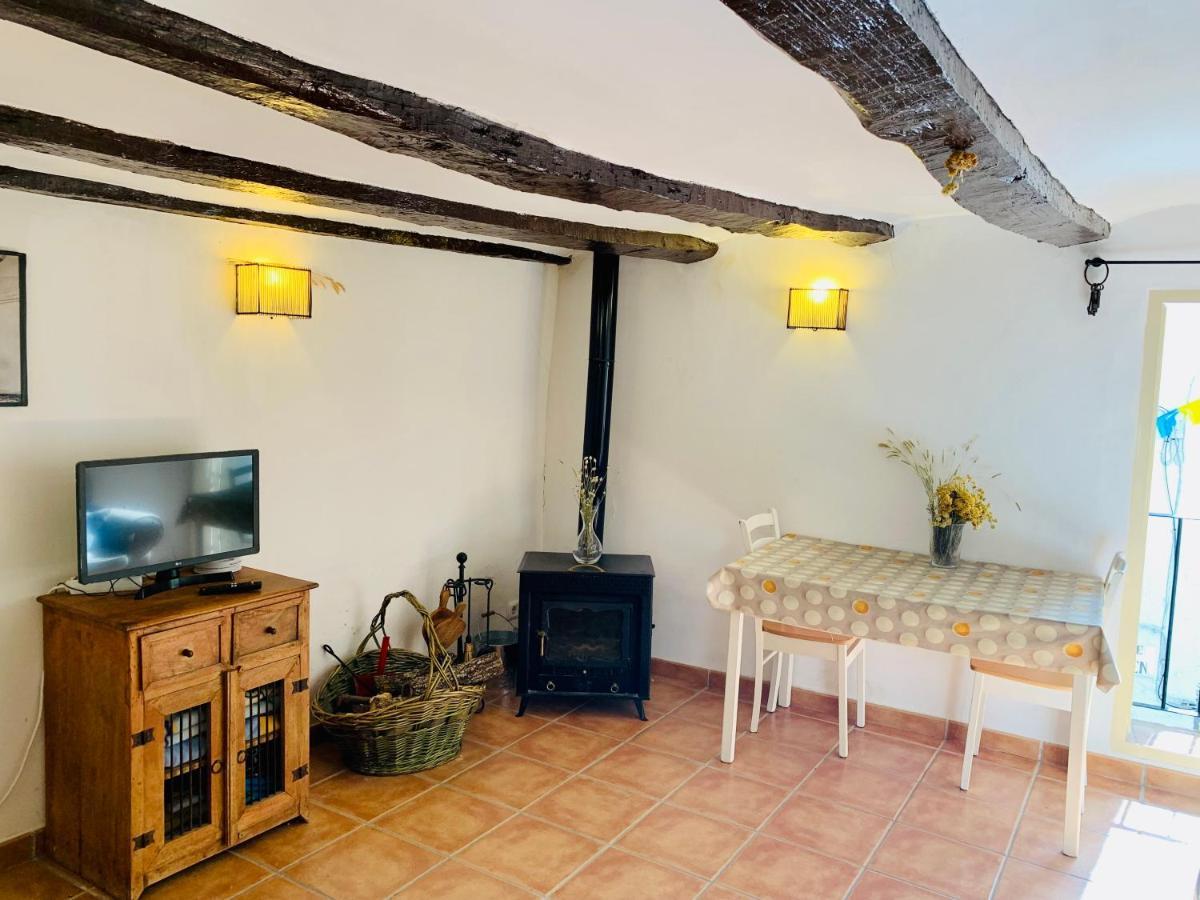 Casa Rural Con Encanto En La Puebla De Arenoso Exterior foto