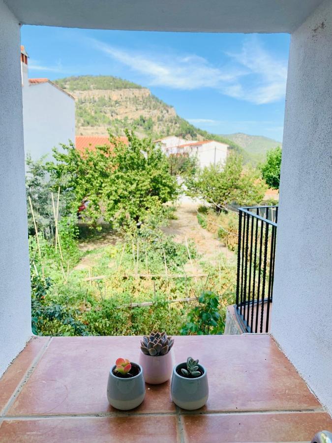 Casa Rural Con Encanto En La Puebla De Arenoso Exterior foto